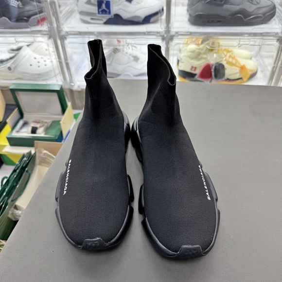 balenciagas men shoes